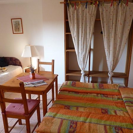 Zoldhaz Bio Panzio Hotel Gyenesdias Ngoại thất bức ảnh
