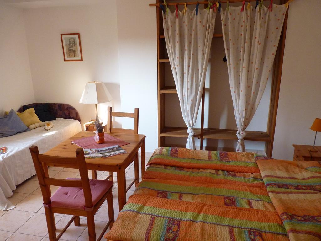 Zoldhaz Bio Panzio Hotel Gyenesdias Ngoại thất bức ảnh